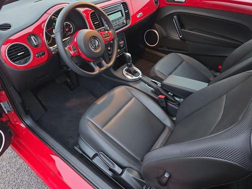 2014 Volkswagen Beetle 1.8T