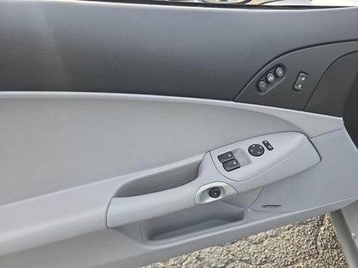 2005 Chevrolet Corvette Base