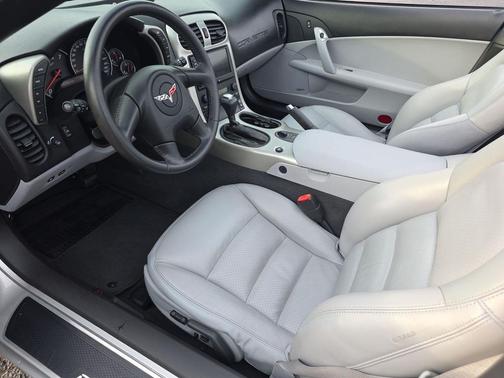 2005 Chevrolet Corvette Base