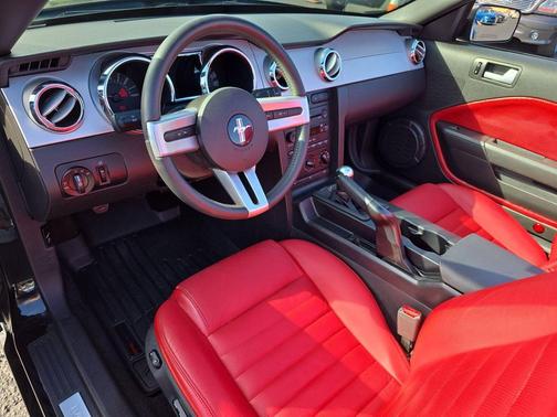 2006 Ford Mustang GT Premium