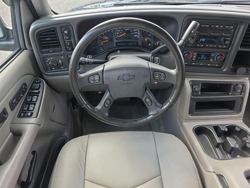 2004 Chevrolet Tahoe LT