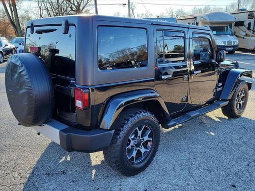 2011 Jeep Wrangler Unlimited Sahara