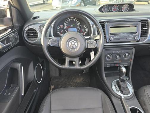 2014 Volkswagen Beetle DSG 2.0T R-Line