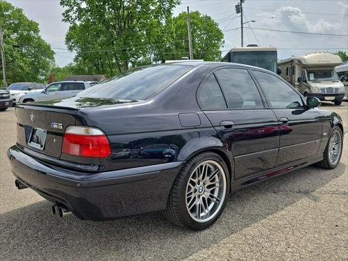 2000 BMW M5 Base
