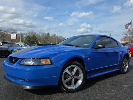 2004 Ford Mustang Mach I