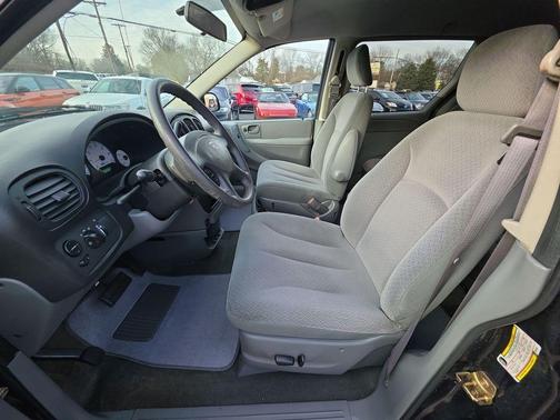 2006 Dodge Caravan SXT