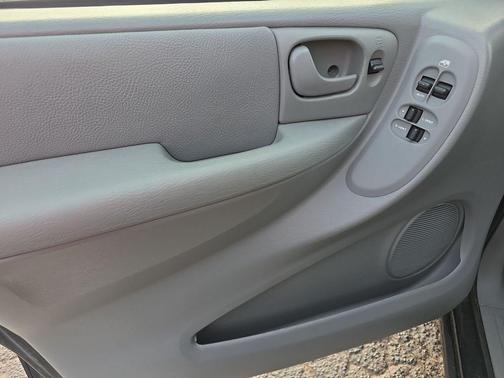 2006 Dodge Caravan SXT