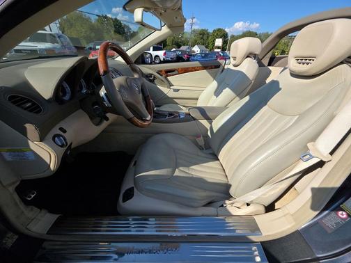 2011 Mercedes-Benz SL-Class SL 550