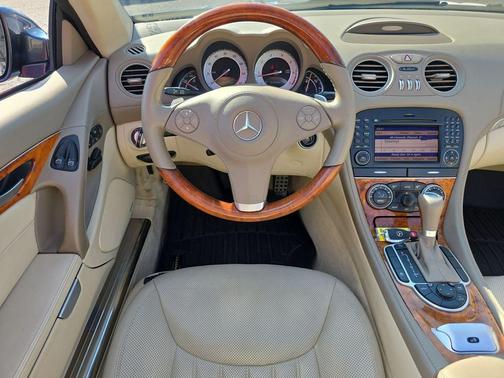 2011 Mercedes-Benz SL-Class SL 550