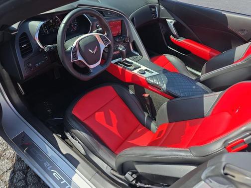 Blade Silver Metallic 2016 Chevrolet Corvette Stingray