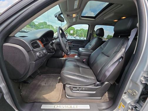 Sheer Silver Metallic 2010 Chevrolet Avalanche 1500 LTZ