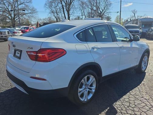 Alpine White 2016 BMW X4 xDrive28i