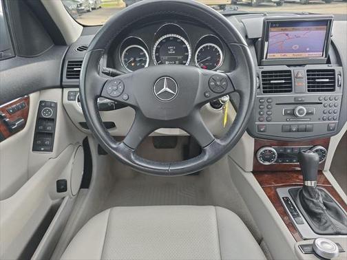 2011 Mercedes-Benz C-Class C 300 4MATIC Luxury