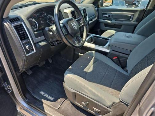 2020 RAM 1500 Classic Warlock Quad Cab 4x4 6'4' Box