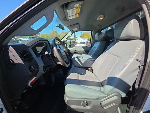 2013 Ford F-450 XL