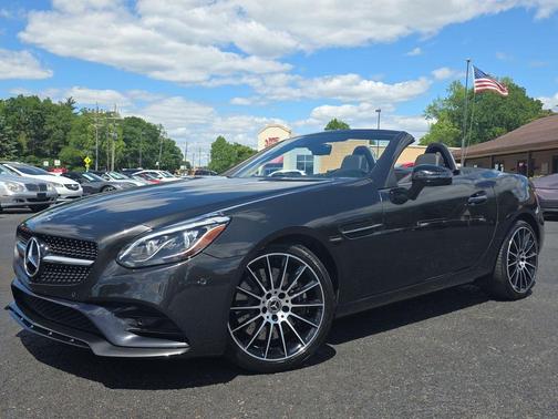 GRAPHITE GRAY PEARL 2019 Mercedes-Benz SLC 300 Base