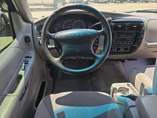 1999 Ford Explorer Sport