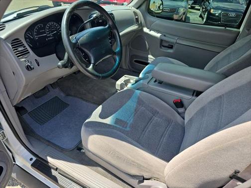 1999 Ford Explorer Sport