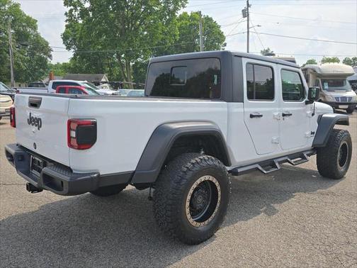 2020 Jeep Gladiator Sport S