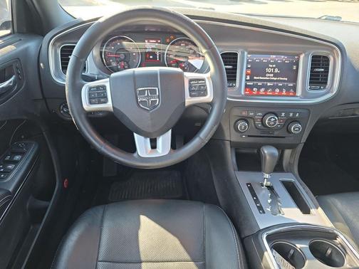 2013 Dodge Charger R/T