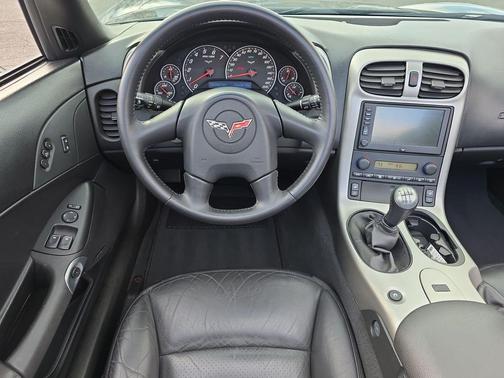 2005 Chevrolet Corvette Base