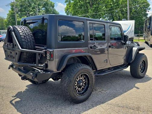 2016 Jeep Wrangler Unlimited Sahara