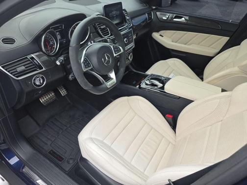 CAVANSITE LUNAR BLUE METALLIC 2017 Mercedes-Benz AMG GLE 63 S 4MATIC+