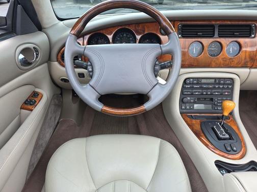 PLATINUM METALLIC WITH BLACK SOFT TOP 2000 Jaguar XK8 CONVERTIBLE