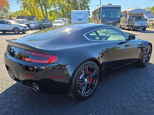 2009 Aston Martin V8 Vantage Base