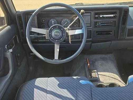1989 Jeep Comanche Base