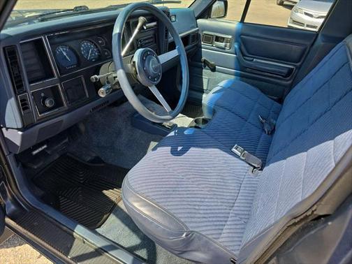 1989 Jeep Comanche Base