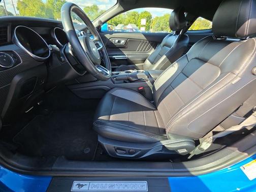 2021 Ford Mustang EcoBoost Premium