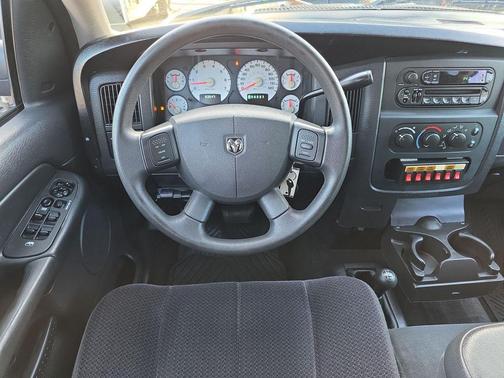 2004 Dodge Ram 2500 SLT Quad Cab