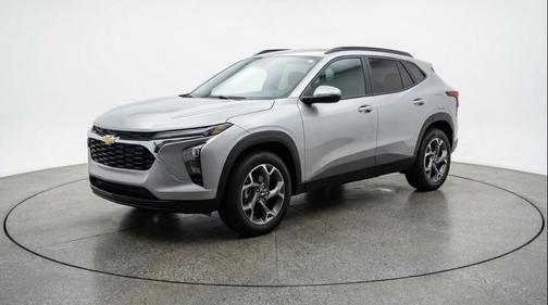 Sterling Gray Metallic 2025 Chevrolet Trax LT