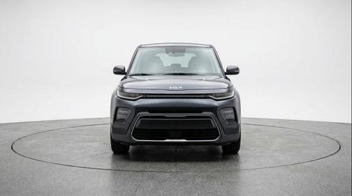 Gravity Gray 2025 Kia Soul LX