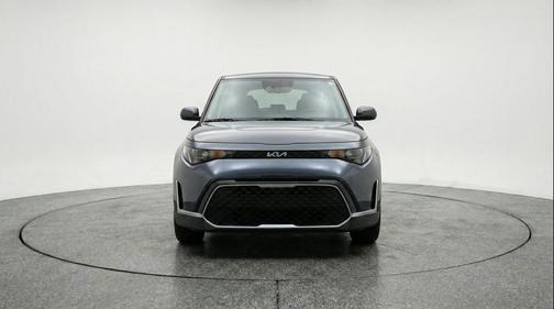 Gravity Gray 2025 Kia Soul LX
