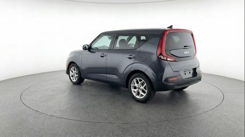 Gravity Gray 2025 Kia Soul LX