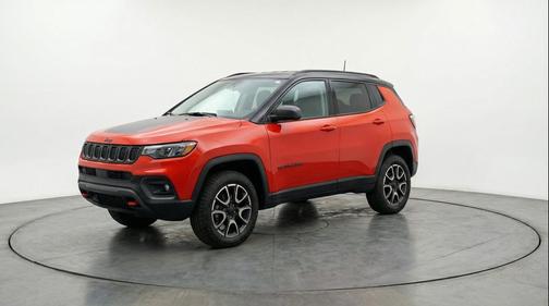 Red Hot Pearlcoat 2025 Jeep Compass Trailhawk