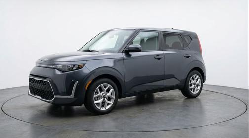 Gravity Gray 2025 Kia Soul LX