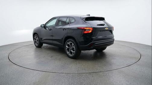 Mosaic Black Metallic 2025 Chevrolet Trax LT