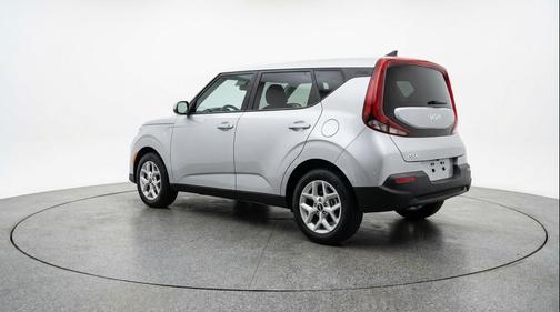 Steel Gray 2025 Kia Soul LX