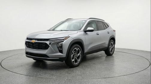 Sterling Gray Metallic 2025 Chevrolet Trax LT