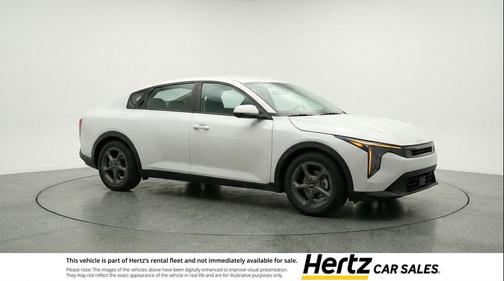 Snow White Pearl 2025 Kia K4 LXS