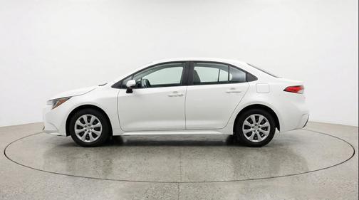 Ice Cap 2025 Toyota Corolla LE