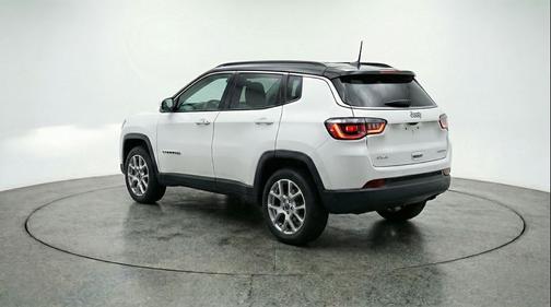 Bright White Clearcoat 2025 Jeep Compass Limited