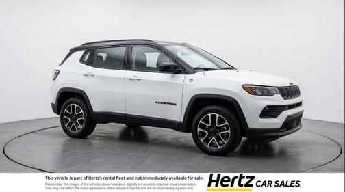 Bright White Clearcoat 2025 Jeep Compass Trailhawk