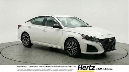 Glacier White 2025 Nissan Altima SV FWD