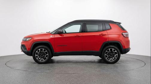 Red Hot Pearlcoat 2025 Jeep Compass Trailhawk