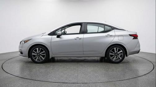 Brilliant Silver Metallic 2025 Nissan Versa 1.6 SV