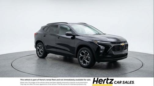 Mosaic Black Metallic 2025 Chevrolet Trax LT